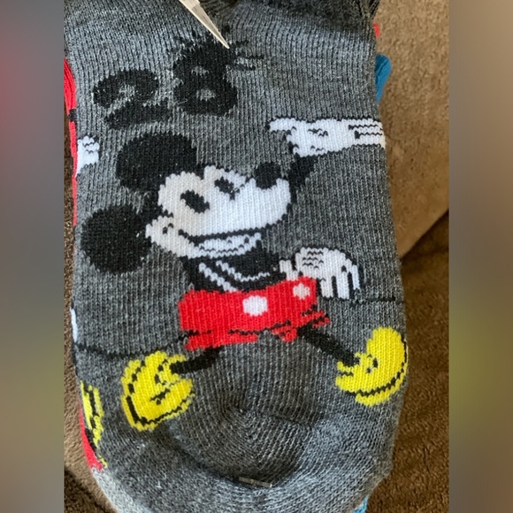 Disney Mickey Kids Socks — 5 Pairs [Shoe Size: 10 - 4] ✨HOST PICK!✨ - Picture 6 of 15
